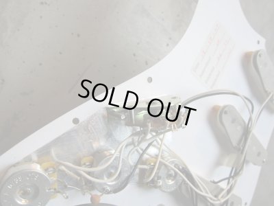 画像2: Fender USA Stratocaster Pickguard Assembly 
