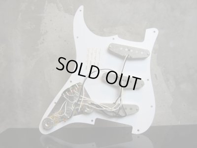 画像1: Fender USA Stratocaster Pickguard Assembly 