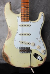 Fender Custom Shop 1969 Stratocaster Relic White