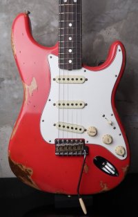 Fender Custom Shop 1969 Stratocaster Heavy Relic / Fiesta Red
