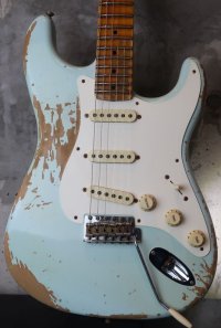 Fender USA Custom Shop 1957 Stratocaster Relic / Sonic Blue