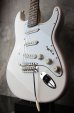 画像5: Davis Custom Guitars Yngwie Malmsteen Scalloped Stratocaster / Olympic White 