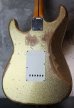 画像2: Fender Custom Shop 1957 Stratocaster Relic  / Gold Sparkle 