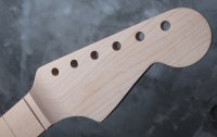 Warmoth Stratocaster Maple Neck / Unpainted N0,1