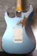 画像2: Fender Custom Shop '69 Stratocaster S-S-H Heavy Relic / Ice Blue Metallic (2)