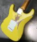 画像12: Fender Custom Shop '69 Stratocaster Heavy Relic Reverse Headstock / Aged Canary Yellow  (12)
