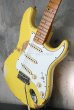 画像9: Fender Custom Shop '69 Stratocaster Heavy Relic Reverse Headstock / Aged Canary Yellow  (9)
