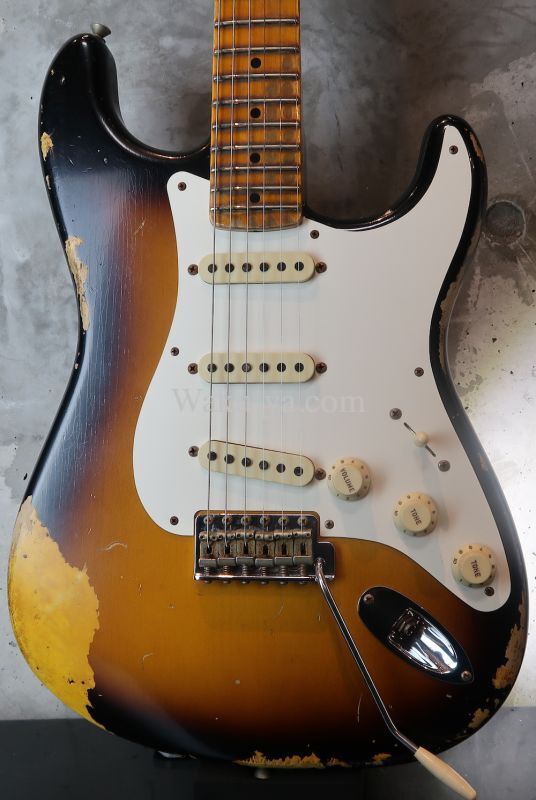 画像1: Fender Custom Shop 1957 Stratocaster Heavy Relic / Sunburst 