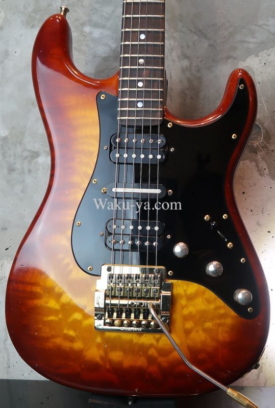 画像1: Valley Arts '84　Stratocaster HSH Quilted Maple Kahler / Sunburst
