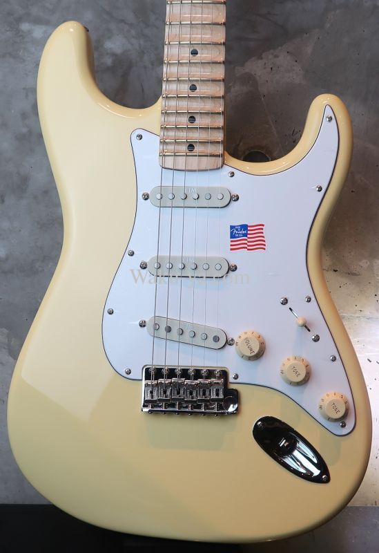 画像1: Fender USA Yngwie Malmsteen Stratocaster Vintage White / Maple  