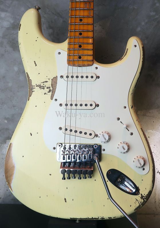 画像1: Fender Custom Shop 1956 Stratocaster Heavy Relic FRT / Vintage White