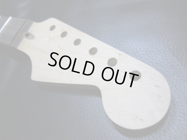 画像4: WARMOTH Radius Rosewood / Maple Neck 22F / Small head STRATOCASTER®  (4)