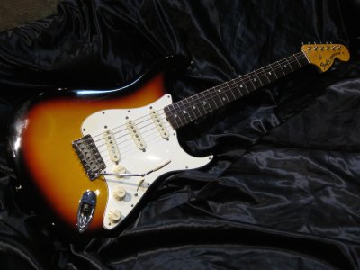 画像2: Fender Custom Shop / Limited 69 Stratocaster NOS / Three Tone Sunburst