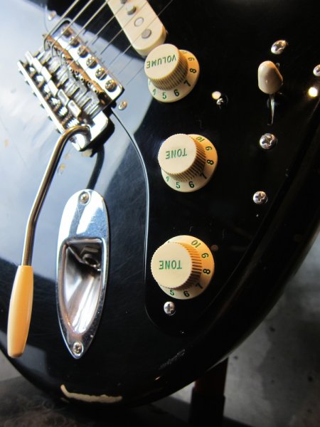 画像5: Fender Custom Shop David Gilmour "Relic" Stratocaster / Black  (5)