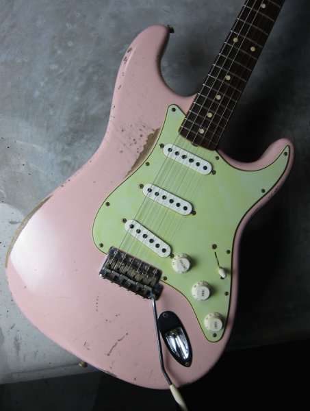 画像3: Fender USA Custom Shop Stratocaster Shell Pink / Hard Relic  (3)