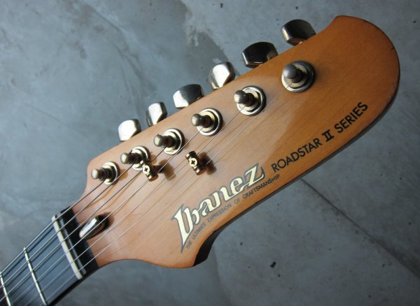 画像3: Ibanez RS1010SL Roadstar II  Steve Lukather Model 1983 Aqua Blue Burst  (3)