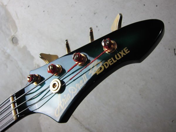 画像3: Aria Pro II ZZB Deluxe 80's / Blue-Black Sunburst  (3)