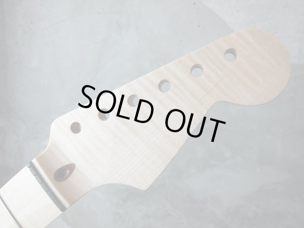 画像2: Warmoth Stratocaster Neck 22F Flame Maple (2)