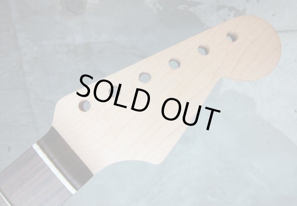 画像2: Warmoth Modern / Indian Rosewood / Maple Neck 22F /  STRATOCASTER®  (2)