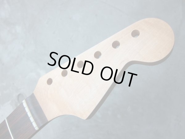 画像2: Warmoth Stratocaster Small Head Neck Flame Maple / Rosewood / USED (2)