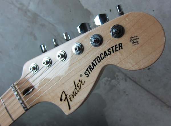 画像2: Fender USA  Custom Shop Pro NOS / Blue Sparkle  (2)