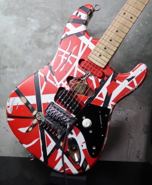 画像8: Kramer EVH Frankenstein Replica / Pacer Head / Hard Relic MOD (8)