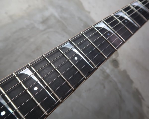 画像3: Dean USA Custom Shop Dave Mustaine StradiVMNT - Vintage Burst / Limited Run 50PC (3)