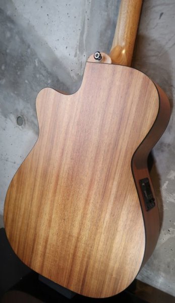 画像6: Maton Guitars  EBG 808 C (6)