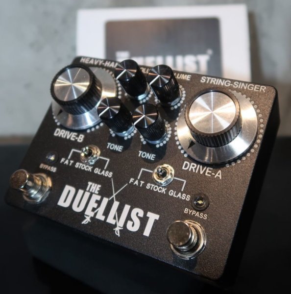 画像7:  KING TONE GUITAR The Duellist - Pedalboard Friendly (7)