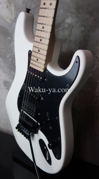 画像3:  Charvel USA Select So-Cal Style 1 HSS / Snow Satin (3)