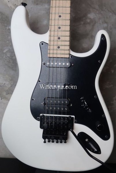 画像1: Charvel USA Select So-Cal Style 1 HSS / Snow Satin (1)