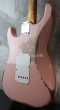 画像6:  Fender Custom Shop '62 Heavy Relic Stratocaster SSH / Aged Shell Pink Finish (6)