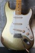 画像1: Fender Custom Shop 1957 Stratocaster Relic  / Gold Sparkle  (1)