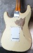 画像2: Fender Custom Shop 1957 Stratocaster Relic Olympic White  :I (2)