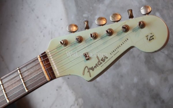 画像3: Fender USA Custom Shop '60 Stratocaster /  Sonic Blue  / Hard Relic  (3)