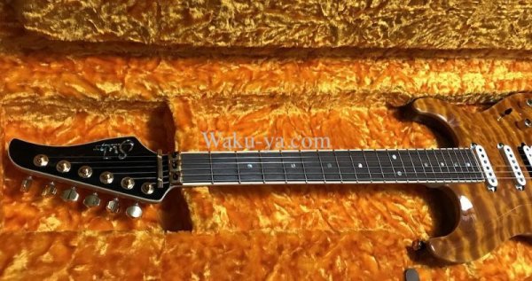 画像9: Suhr Standard Carve Top Trans Caramel  (9)