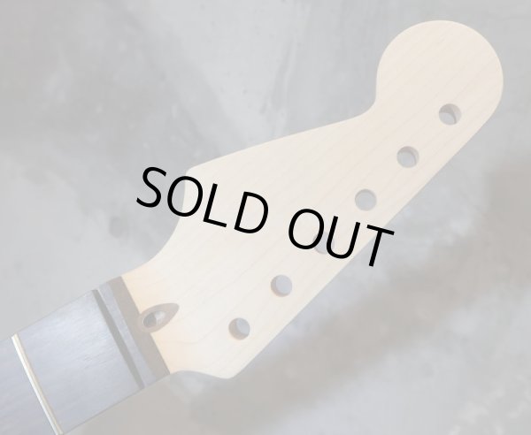 画像3: Warmoth Stratocaster Maple Neck  22 Frets  Indian Rosewood / Right Handed / Reverse Head (3)