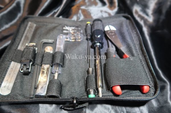 画像2: Fender USA Custom Shop Tool Kit by CruzTools  ☆送料無料☆ (2)