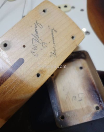 画像2: Fender Custom Shop '54 Stratocaster Release Master Built by C. W. Fleming
