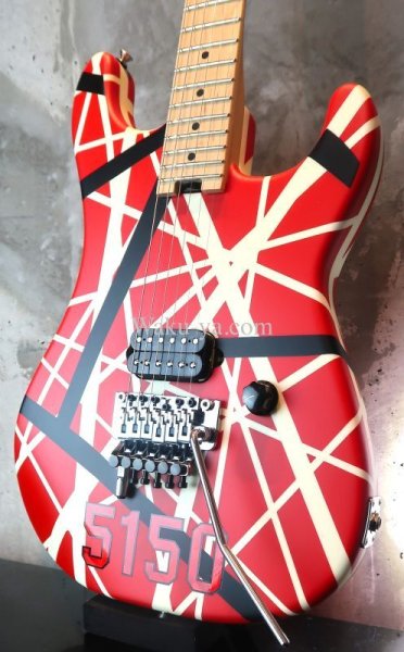 画像8: EVH Striped Series 5150 Red, / Black /  White Stripes (8)