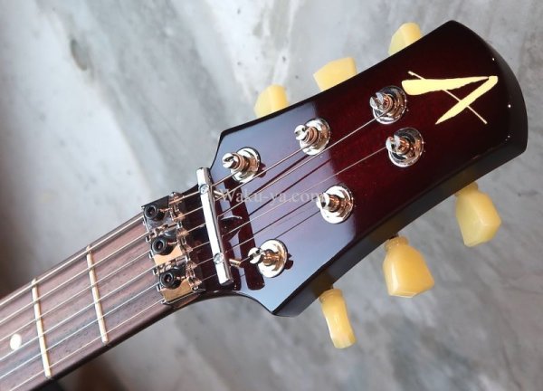 画像3: TOM ANDERSON Bulldog Locker Cajun Red Burst with Binding (3)