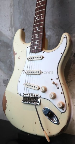 画像5: Fender Custom Shop '69 Stratocaster Heavy  Relic / Vintage White (5)