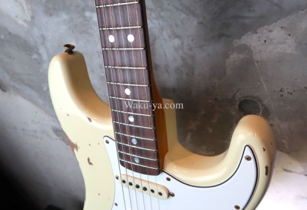 画像11: Fender Custom Shop '69 Stratocaster Heavy  Relic / Vintage White (11)