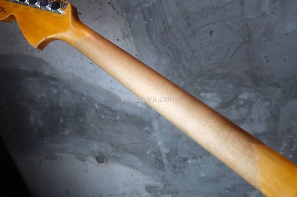 画像8: Fender Custom Shop '69 Stratocaster Heavy  Relic / Vintage White (8)