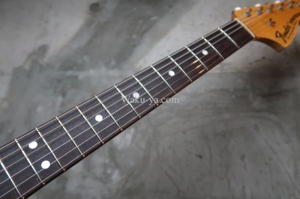 画像4: Fender Custom Shop '68  Stratocaster Michael Landau Signature  Heavy Relic  Black  (4)