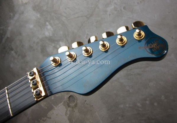 Valley Arts USA Custom Pro One Piece Maple / Trans Blue - 和