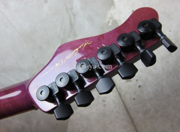 画像5: Valley Arts Custom Pro USA 2pc Flame Maple / Trans Purple  (5)