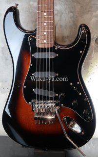 Valley Arts '84 Stratocaster HSH Quilted Maple Kahler / Sunburst