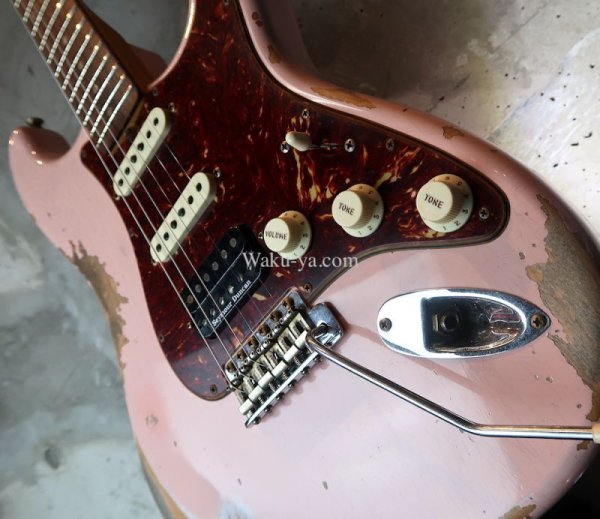画像9: Fender Custom Shop 1962 Stratocaster  Relic Shell Pink (9)