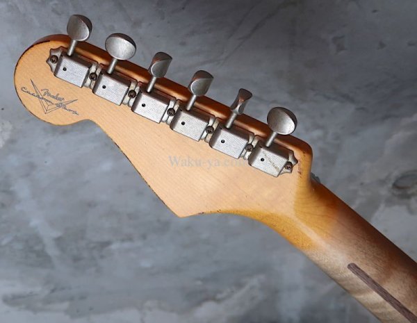 画像7:  Fender Custom Shop 1956 Stratocaster Heavy Relic FRT / Vintage White (7)